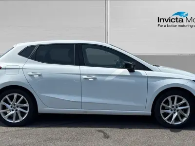 Used Seat Ibiza FR 115 HP (84 kW) 2025 White Hatchback