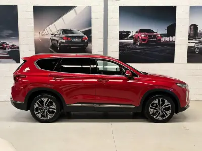 Używany Hyundai Santa Fe Premium SE 200 KM (147 kW) 2019 Pomarańczowy SUV