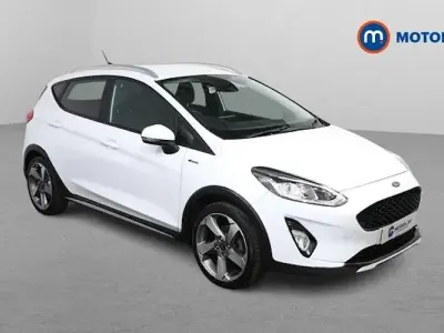 Begagnad Ford Fiesta Active X 125 HK (91 kW) 2019 Vit Halvkombi