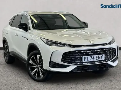 Używany MG HS Trophy 170 KM (125 kW) 2024 Biały SUV