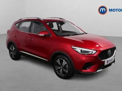 Usado MG ZS Excite 106 HP (77 kW) 2023 Vermelho SUV