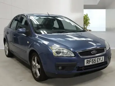 Used Ford Focus Ghia 115 HP (84 kW) 2005 Blue Sedan