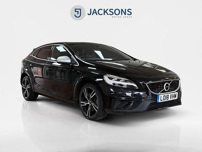 Used Volvo V40 R-Design Pro 152 HP (111 kW) 2018 Black Hatchback