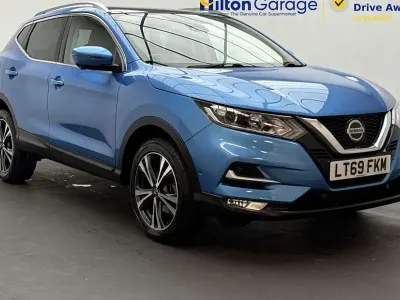 Used Nissan Qashqai N-Connecta 140 HP (102 kW) 2019 Blue SUV