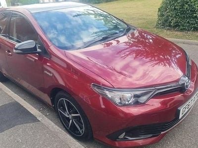 Toyota Auris Hybrid
