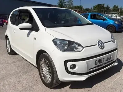 Used VW up! high up! 75 HP (55 kW) 2013 White Hatchback