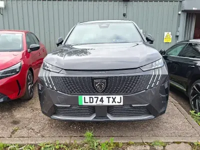 Used Peugeot e-3008 GTi 156 kW (213 HP) 2024 Grey SUV
