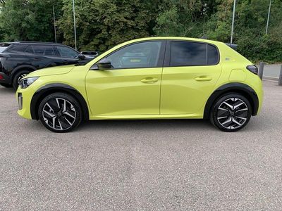 Peugeot e-208