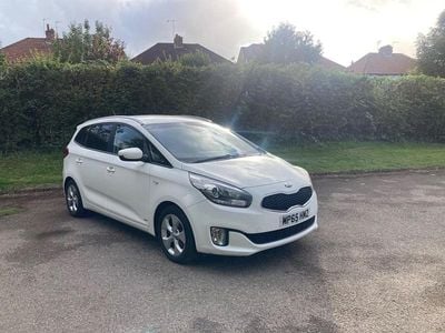 Kia Carens