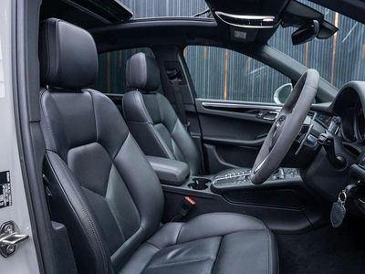 Used Porsche Macan 354 HP (260 kW) 2020 Grey SUV