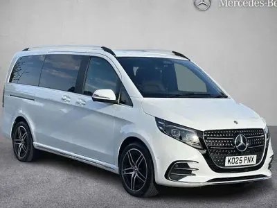 Used Mercedes V300 AMG line 237 HP (174 kW) 2025 White MPV