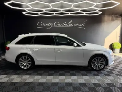 Begagnad Audi A4 Design 177 HK (130 kW) 2015 Vit Kombi