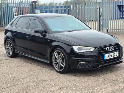 Begagnad Audi A3 S-Line 150 HK (110 kW) 2015 Svart Halvkombi