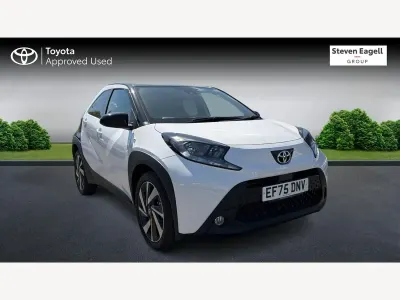 Used Toyota Aygo X 72 HP (52 kW) 2025 White SUV