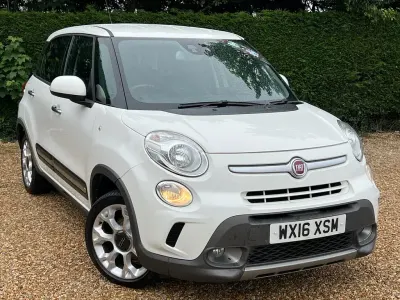 Used Fiat 500L Trekking 95 HP (69 kW) 2016 White MPV
