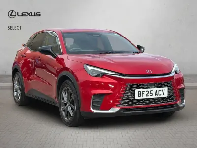 Used Lexus LBX 136 HP (100 kW) 2025 Red SUV
