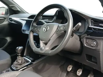 Używany Vauxhall Corsa Ultimate 100 KM (73 kW) 2023 Biały Hatchback