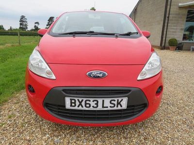 Used Ford Ka 69 HP (50 kW) 2013 Red Hatchback