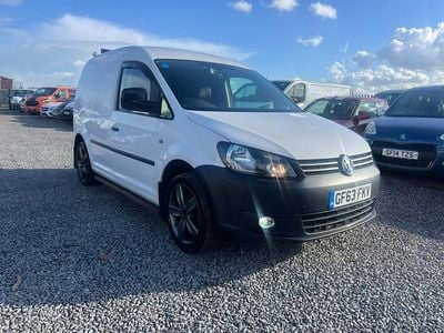 Used VW Caddy Startline 102 HP (75 kW) 2013 White MPV