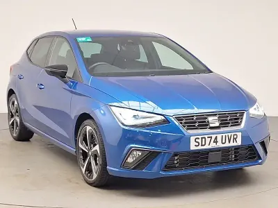 Used Seat Ibiza FR Sport 115 HP (84 kW) 2024 Blue Hatchback