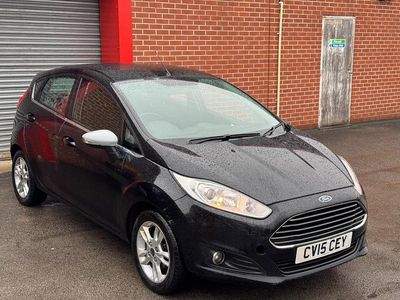 Black Used 2015 Ford Fiesta Zetec Hatchback | £2,495 (Fair price)