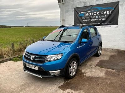 Blue Used 2014 Dacia Sandero Lauréate Hatchback | £1,995 (Fair price)