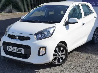 Używany Kia Picanto 65 KM (47 kW) 2015 Biały Hatchback