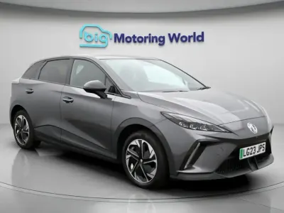 Używany MG MG4 EV Trophy 319 kW (435 KM) 2023 Szary Hatchback