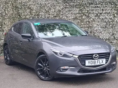 Used Mazda 3 Inclusive 120 HP (88 kW) 2018 Grey Hatchback