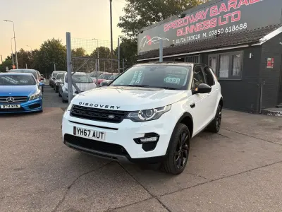 Used Land Rover Discovery Sport HSE 180 HP (132 kW) 2017 White SUV