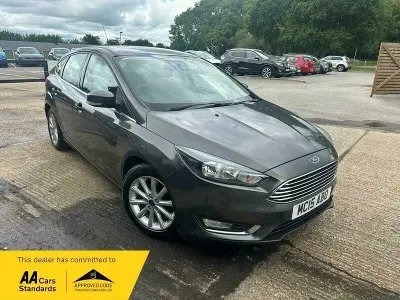 Used Ford Focus Titanium 2015 Grey Hatchback