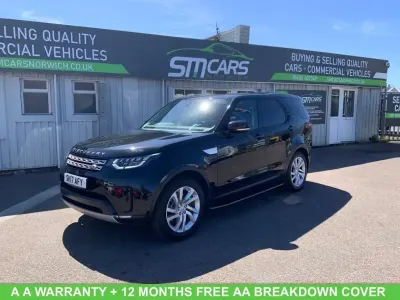 Usado Land Rover Discovery 5 HSE 240 HP (176 kW) 2017 Preto SUV