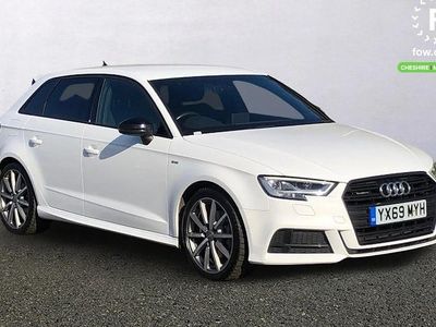 Usado Audi A3 Sportback Black Edition 300 HP (220 kW) 2019 Branco Citadino