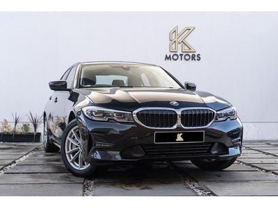 BMW 330e