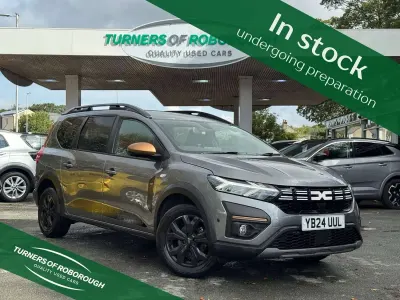 Used Dacia Jogger Extreme 110 HP (80 kW) 2024 Grey MPV