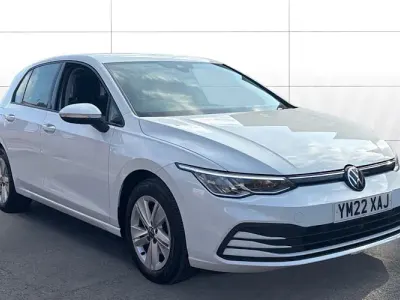 Used VW Golf VIII Life 131 HP (96 kW) 2024 Hatchback