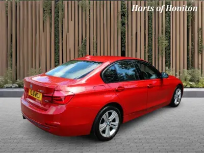 Used BMW 320 Sport Line 2016 Red Sedan