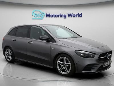 Mercedes B200