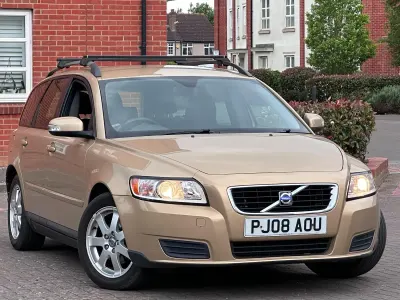 Used Volvo V50 2008 Gold Estate