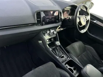Second-hand Skoda Karoq SE L 150 CP (110 kW) 2024 Gri SUV
