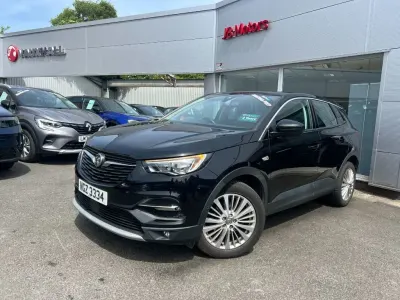 Used Vauxhall Grandland X 130 HP (95 kW) 2019 Diamond black SUV