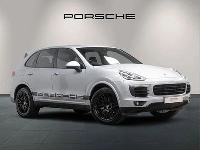 Used Porsche Cayenne Platinum Edition 258 HP (189 kW) 2017 Silver SUV