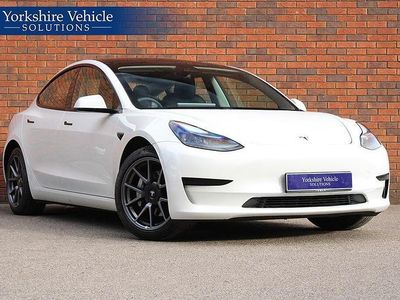 Used Tesla Model 3 RWD 208 kW (283 HP) 2023 White Sedan