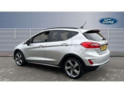 Begagnad Ford Fiesta Active 125 HK (91 kW) 2020 Silver Halvkombi