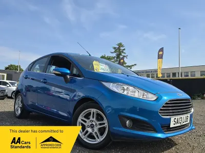 Used Ford Fiesta Zetec 82 HP (60 kW) 2013 Blue Hatchback