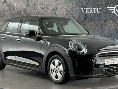 Used Mini Cooper Classic 136 HP (100 kW) 2022 Black Hatchback