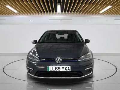 Used VW e-Golf 100 kW (136 HP) 2019 Grey Hatchback