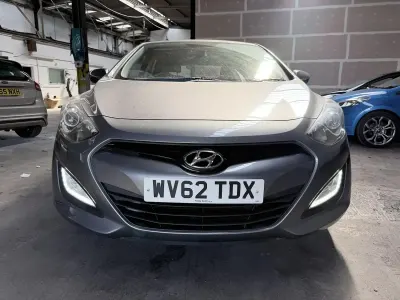 Used Hyundai i30 Classic 100 HP (73 kW) 2012 Grey Hatchback