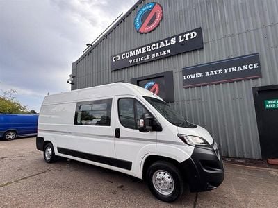Begagnad Peugeot Boxer 2018 Vit Van