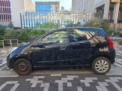 Used Suzuki Alto 68 HP (50 kW) 2013 Black Hatchback